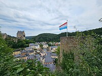 213. Château fort de Larochette