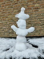 240. Sneeuwpop