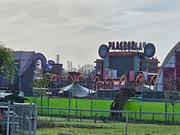 257. Paaspop