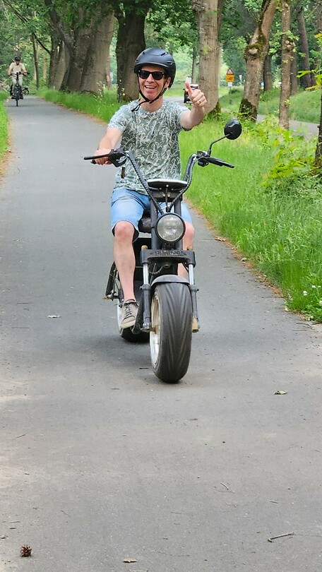 270. Reclame foto