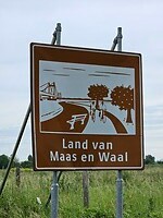 272. Land van Maas en Waal