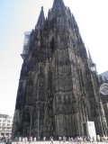 Dom, Dom, Dom
