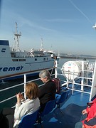 Op de ferry, in de zon