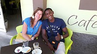 Sparkling Treasure, Sandra Smit (l.) en haar vriend Elton Jorge Ramos Tavares