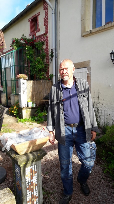 ... vriendelijke 'handyman' Casper ...
