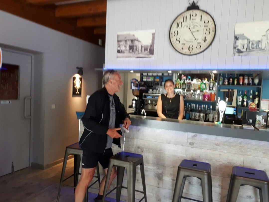 Engel in Auberge 'Saint-Angel'
