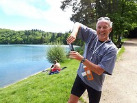 Proost aan het meer