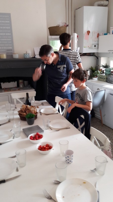 Aan tafel! ...