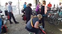 Fietsen met 'Hat-tours' o.l.v. gids Wim