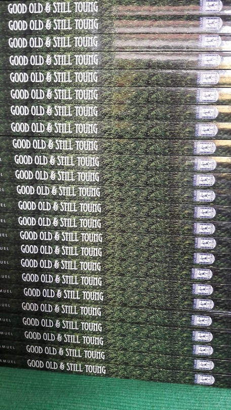 Stapel boeken Good Old & Still Young