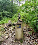Camino teken met torentje stenen