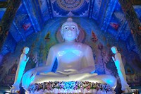 blauwe tempel binnen
