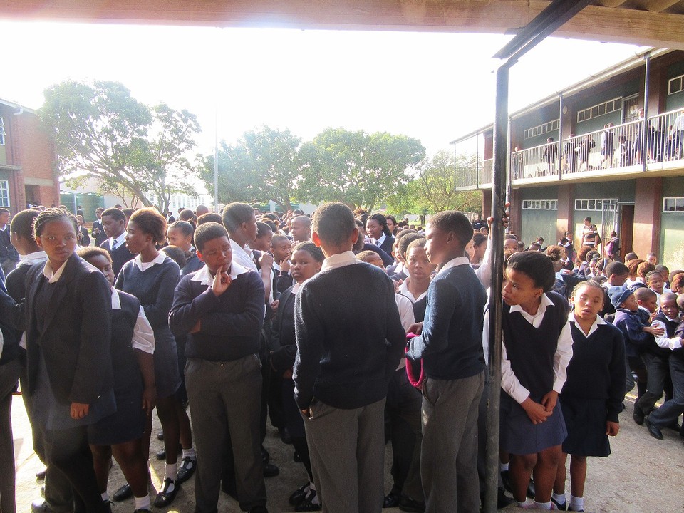 Stage school weekopening