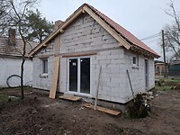 1000058924