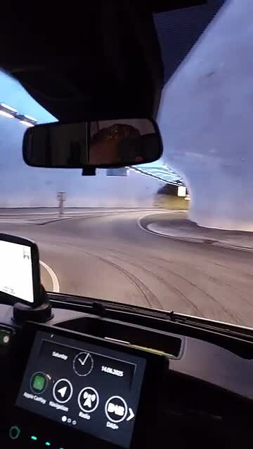 Rotonde in een tunnel