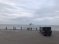 De boot komt eraan