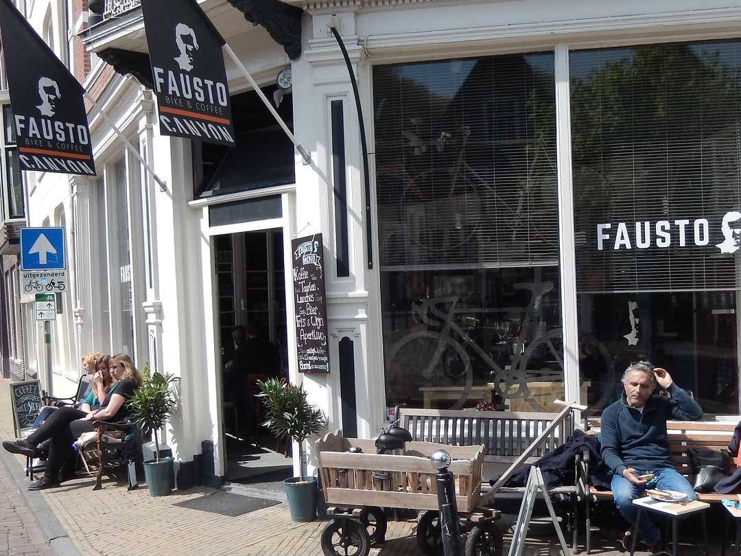 Heerlijk in de zon ,leuk zaakje!