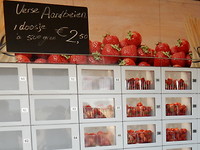 De aardbeienautomaat!