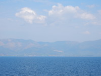 We varen langs Thassos!