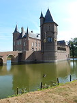 Een voormalige waterburcht uit de 11e eeuw!