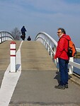 De Zijdebrug over.....