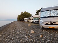 De Griekse campers…..Adonis was gelijk zoek….