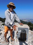 Griekse Adonis op de top……1628 meter…..