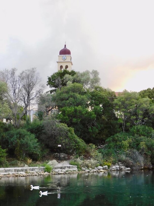 Karavomilos Meer…..
