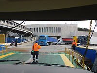 Aankomst in de haven van Messina, Sicilië ….
