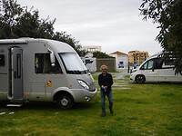 Camperplaats bij een garage in Milazzo….