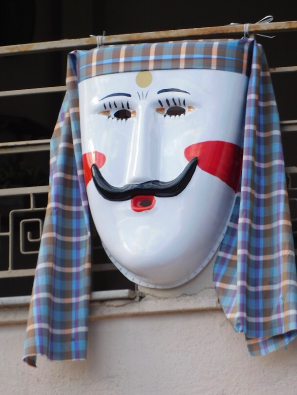 Carnaval is begonnen in Naousa…..