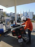 Even tanken en dan op ontdekking…..