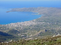 Uitzicht op Karystos….en Castello Rosso.