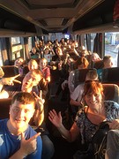 In de bus naar het hotel