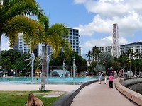 Zwembad Cairns