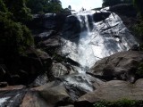 Ramon bij de waterval