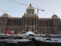 Jammer dat het gebouw in de steigers stond