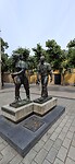 Peregrinos monument