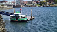 De water-taxi