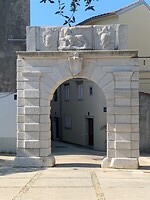 20231003_092729016_iOS