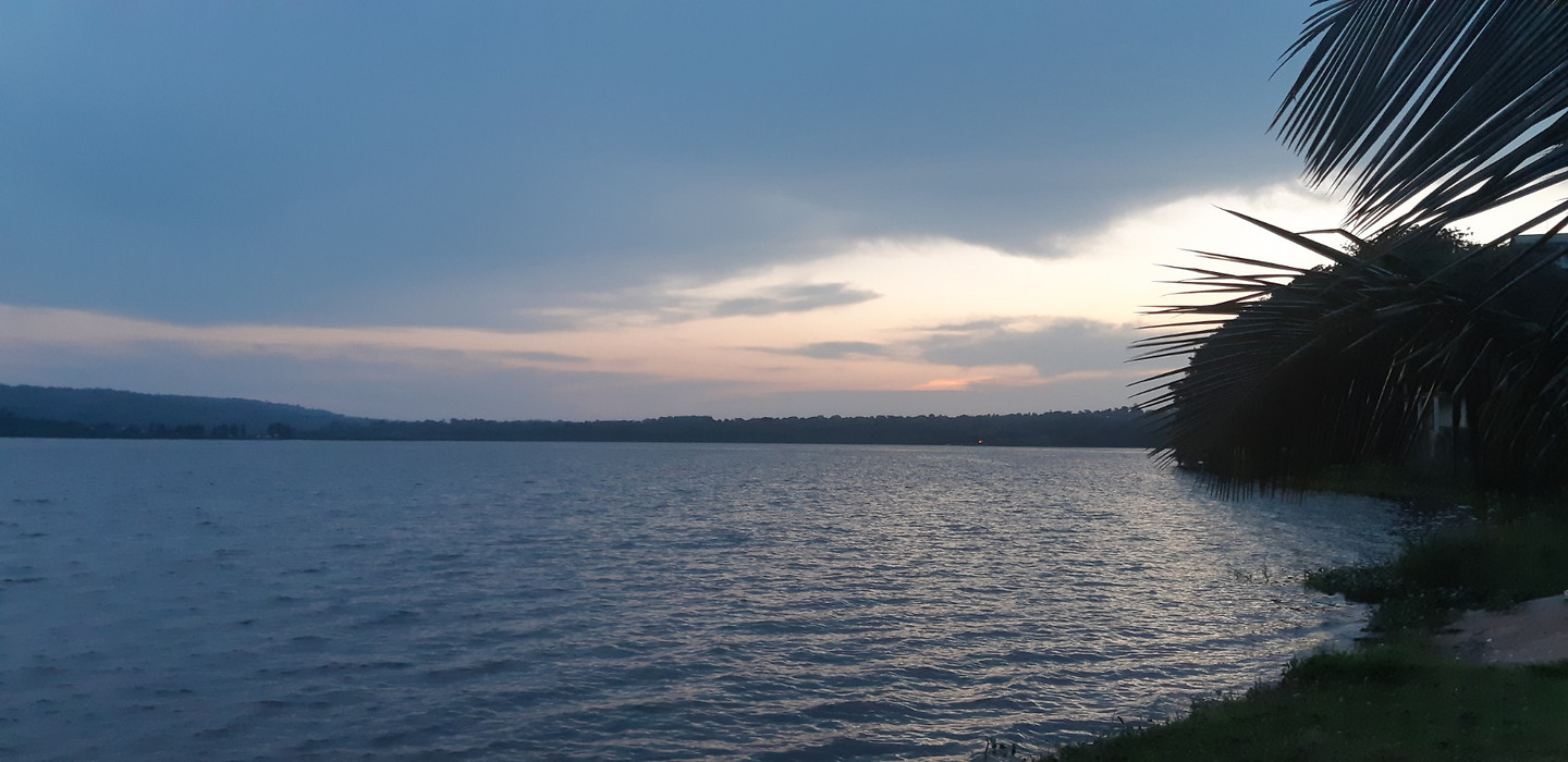 Jinja Sailing Club Foto Ver weg dichtbij