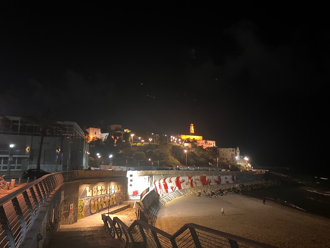 Jaffa niet night
