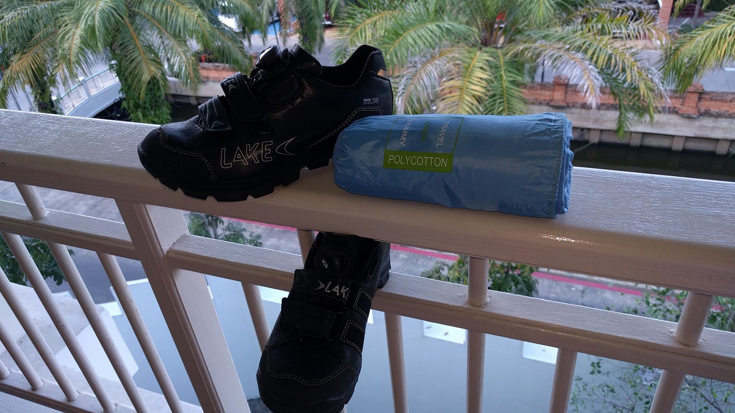 Fijne fietsschoenen en slaapzak