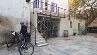 Plaats voor de fietsen.