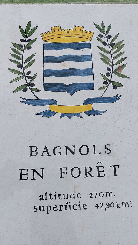 Bagnols en Forêt