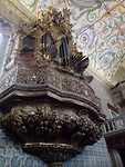 Orgel in de St Michaelkapel, van de universiteit.