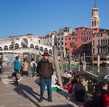 b027 Ponte de Rialto, Venetië