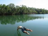 Kopfsprung ins Wasser