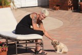 Belinda met Honey Bear