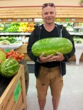 Even naar de supermarkt...meloentje!